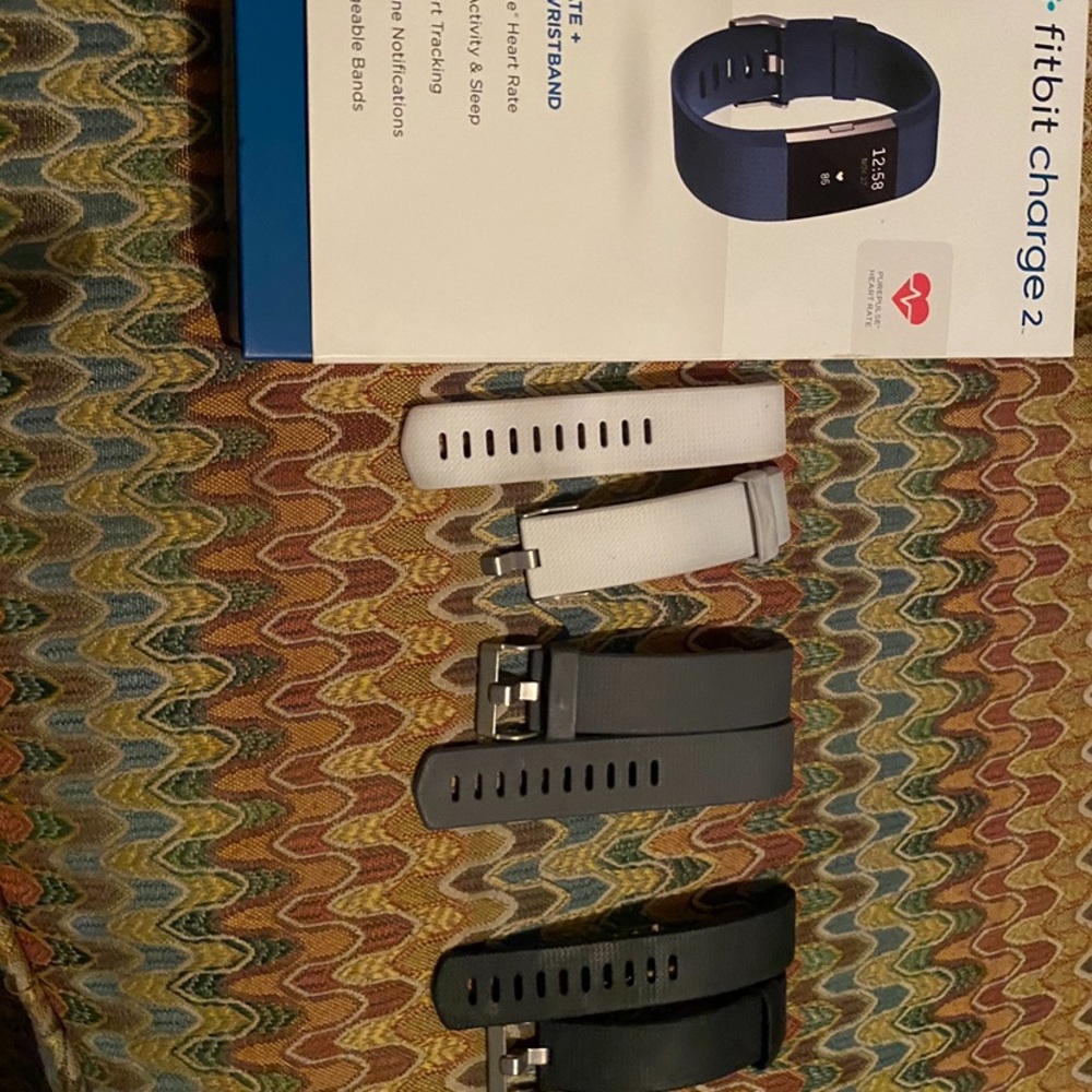 Fitbit Charge 2 - Picture 2 of 4